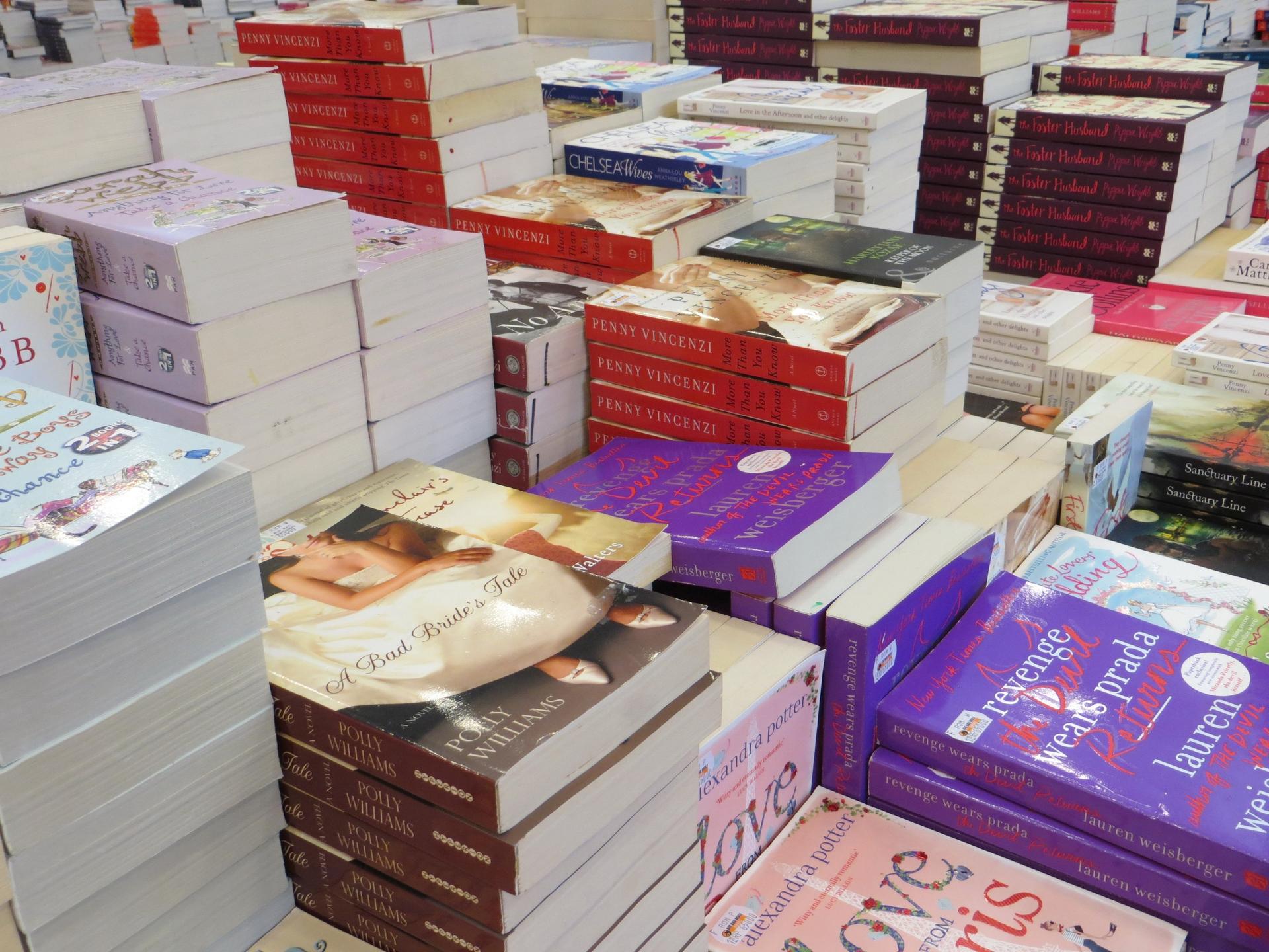 Toko Buku Gunung Agung