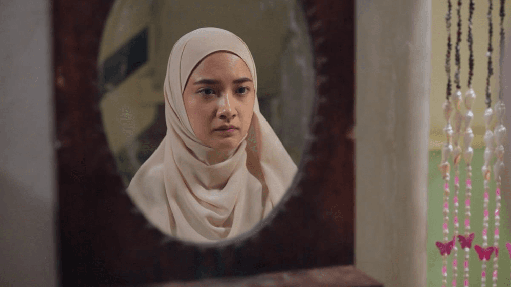 Pantaskah Aku Berhijab