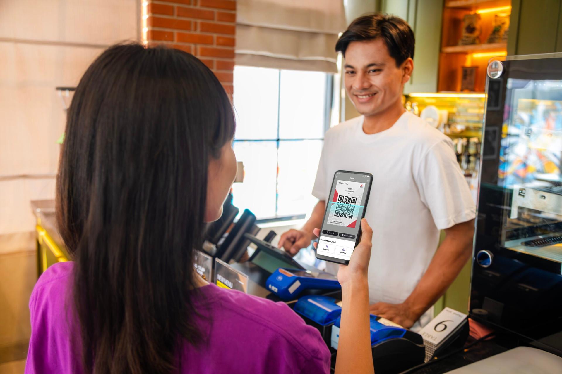 OVO Ungkap Empat Cara QRIS Bantu Pengguna Jadi Smart Spender