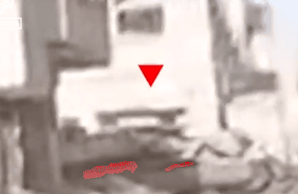 segitiga merah terbalik palestina