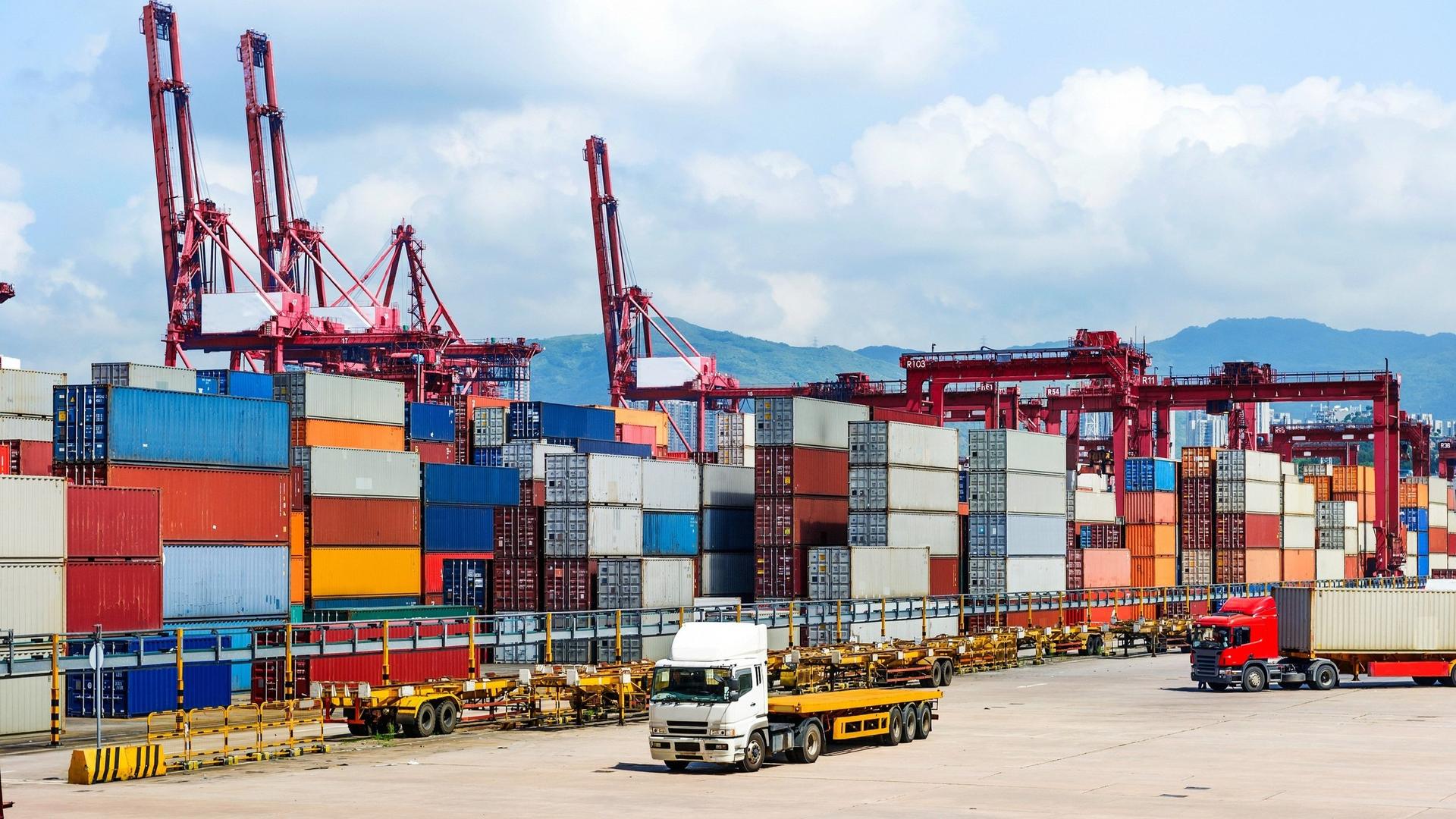 Logistik Indonesia 2025