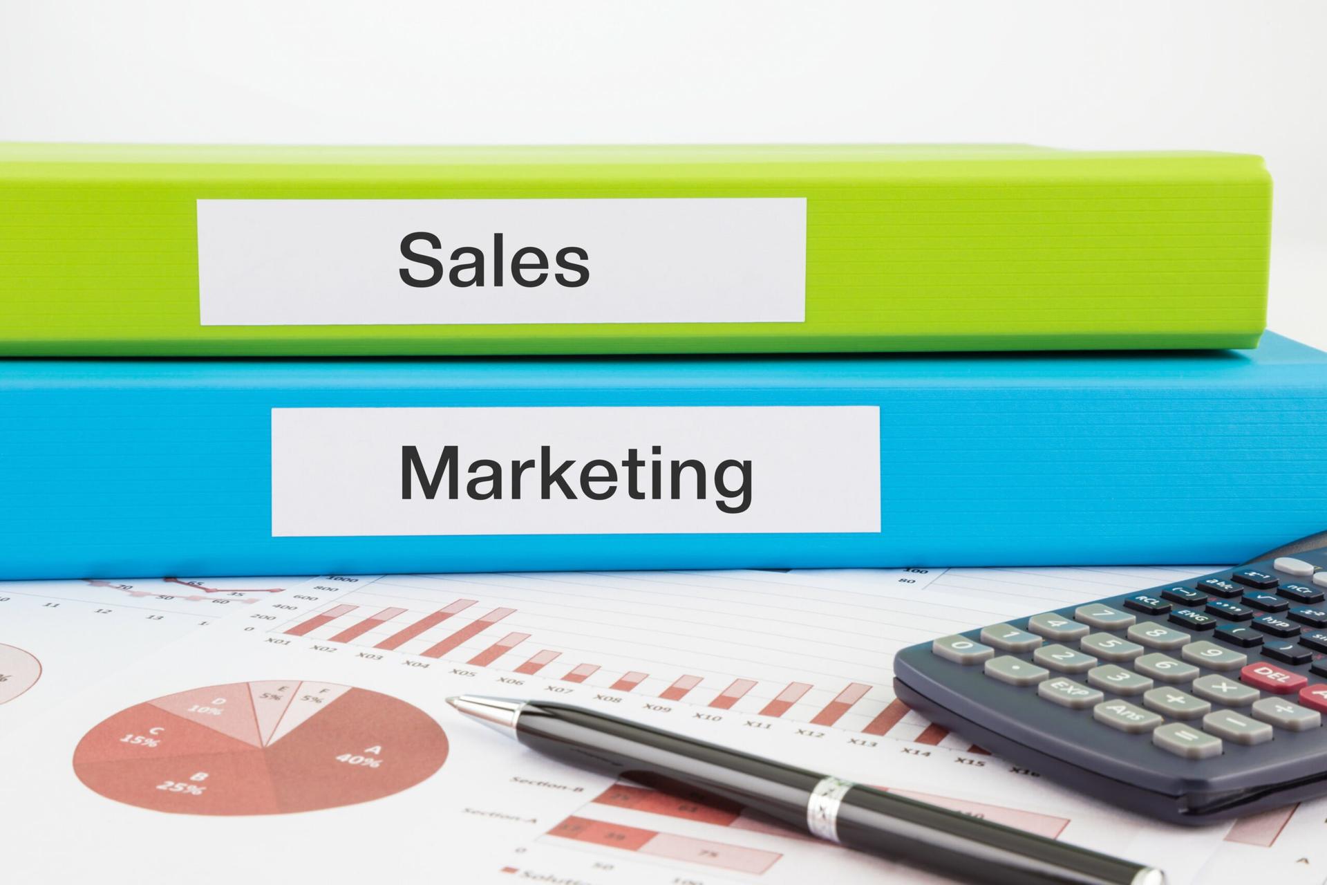 perbedaan selling dan marketing