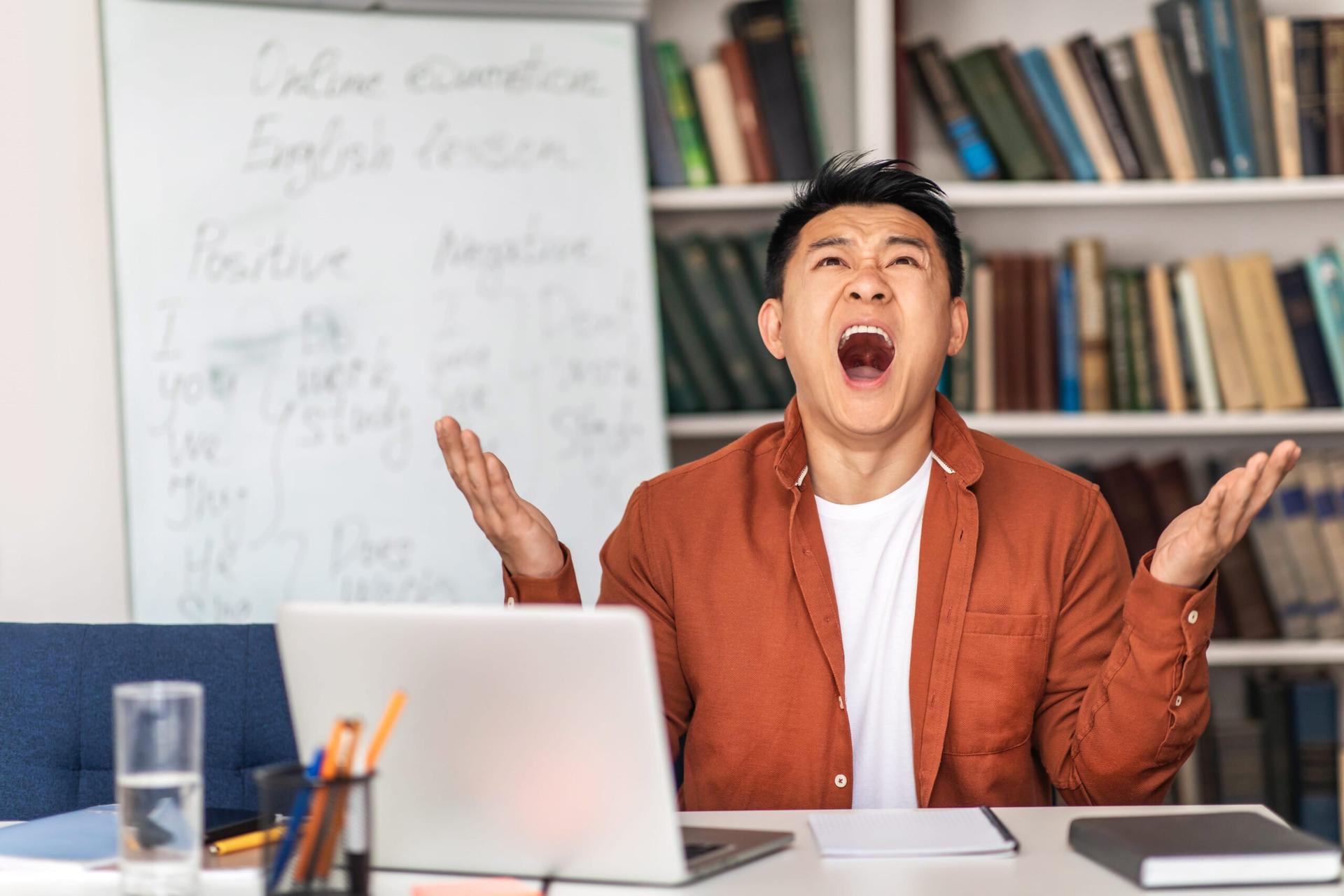 pekerjaan tidak sesuai potensi