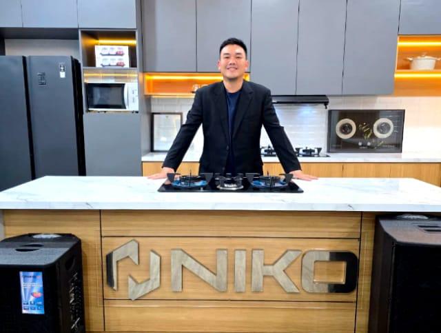 Niko Elektronik Fokus pada Kompor Kaca untuk Perkuat Posisi di Pasar Nasional