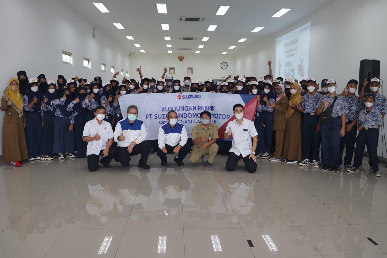 Suzuki Student Plant Visit