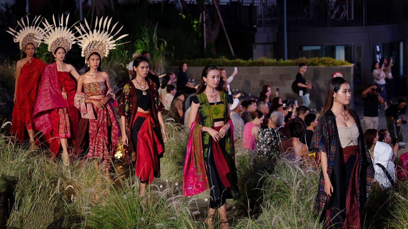 The Palace Jeweler Pendopo