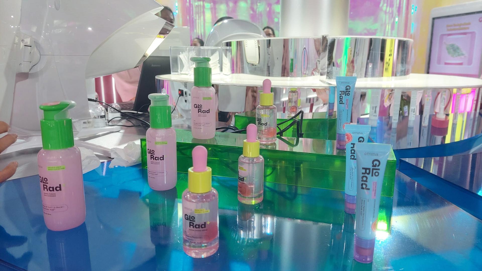 Emina GloRad+ Series