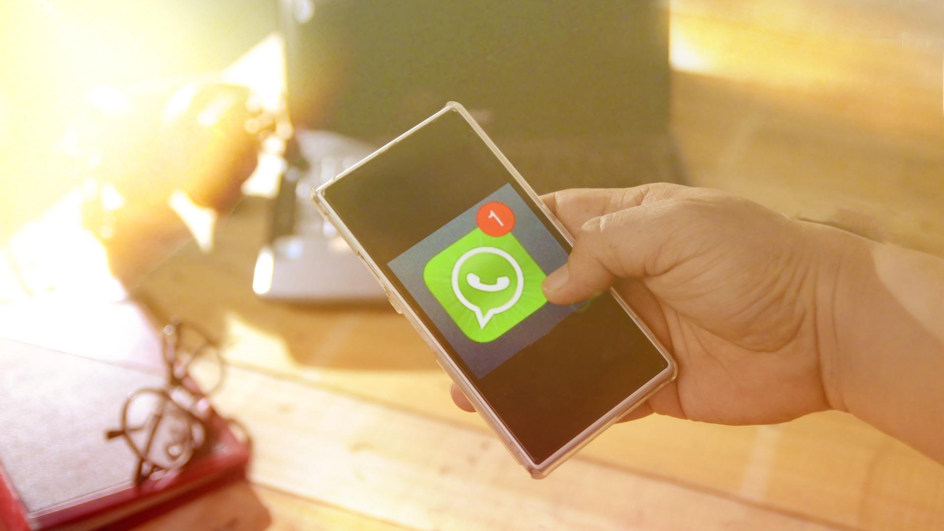 Tangkal Spammer, WhatsApp Rilis Fitur Baru