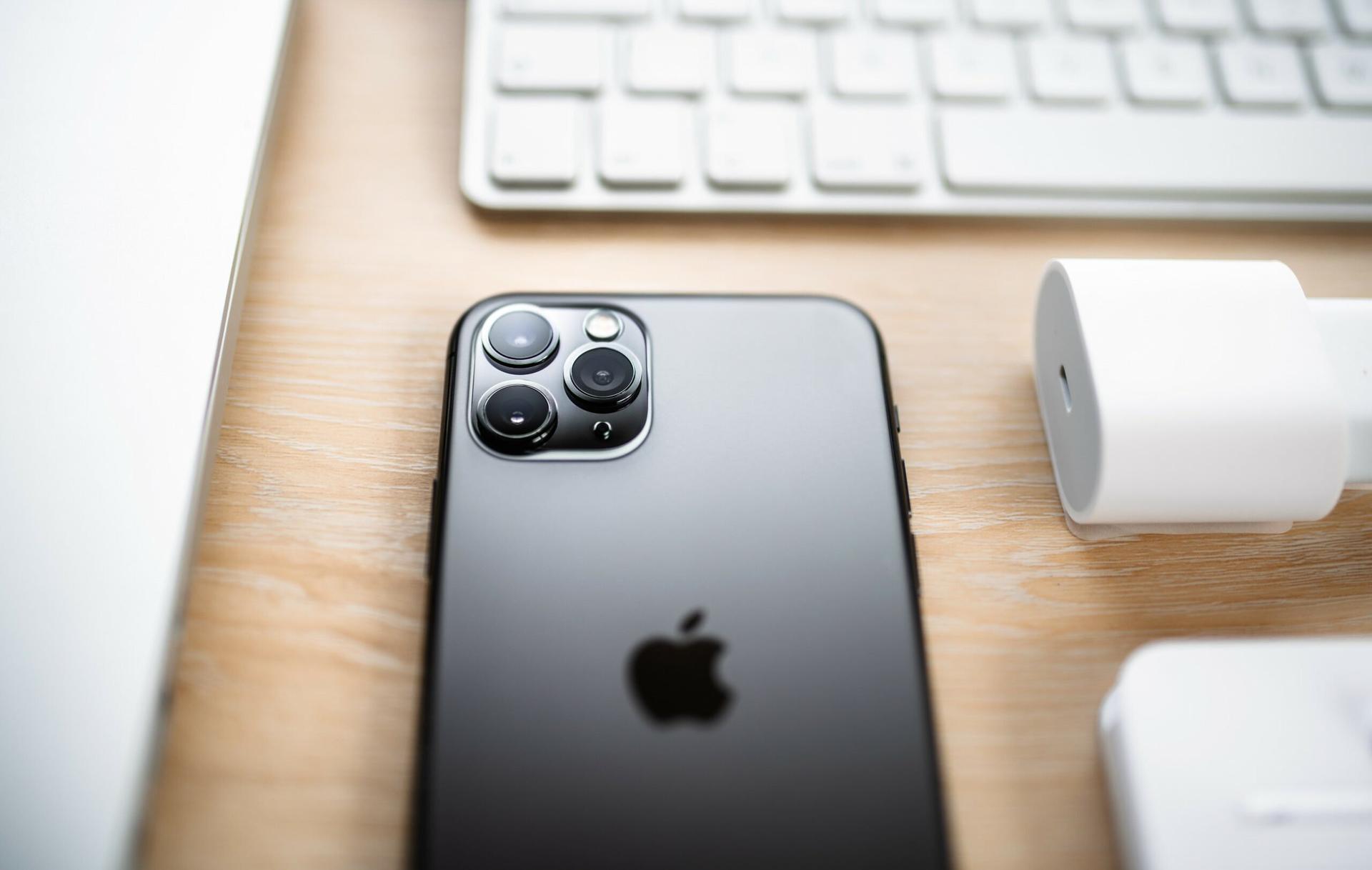 10 Smartphone Terlaris pada 2025 Q1, Punya Kamu Masuk Daftar?