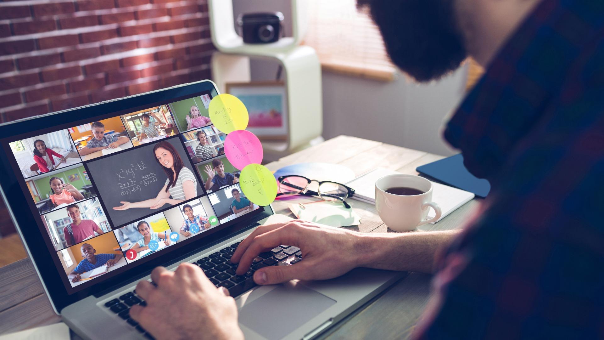 Virtual assistants adalah