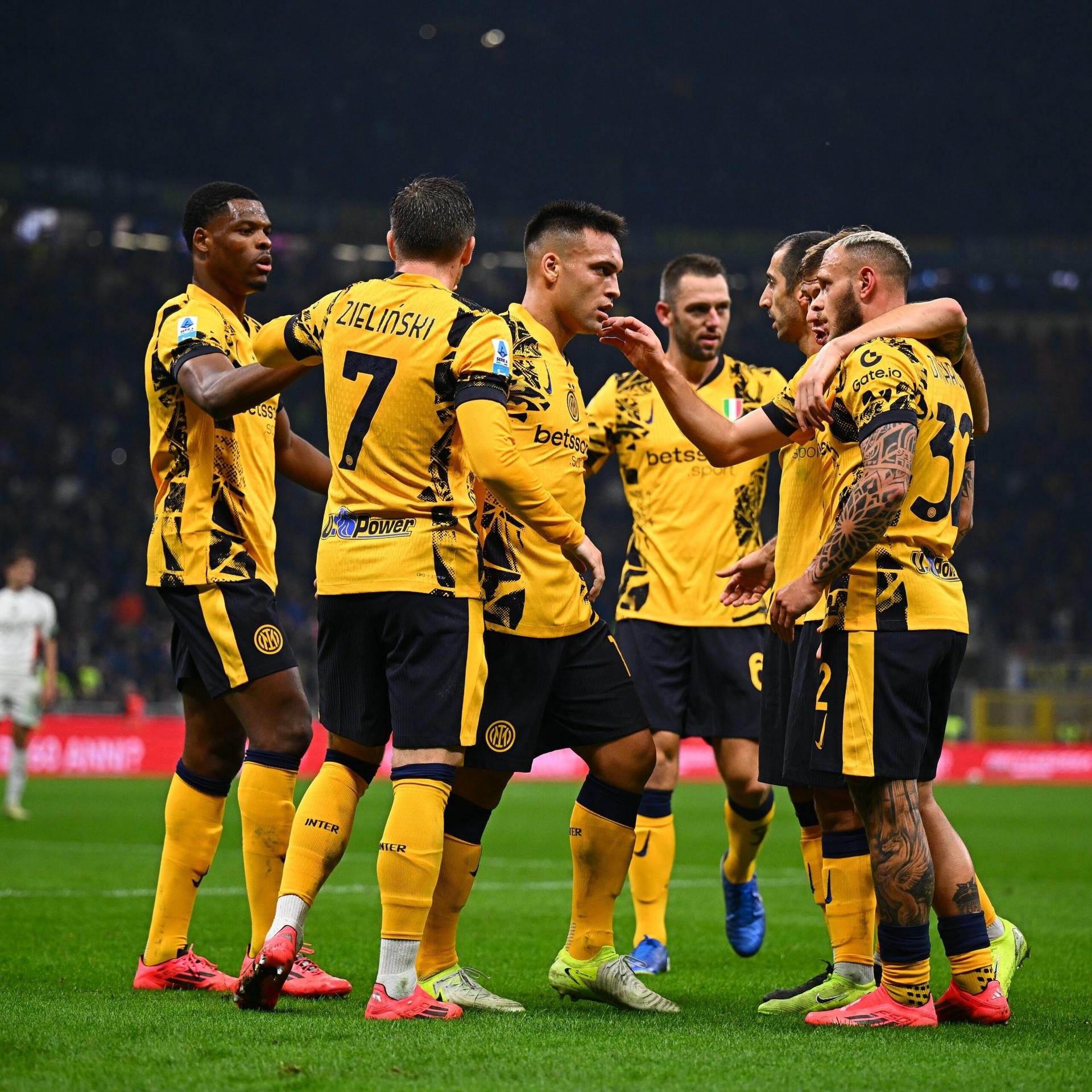 Inter Milan vs Venezia: Nerazzurri Menang Tipis 1-0