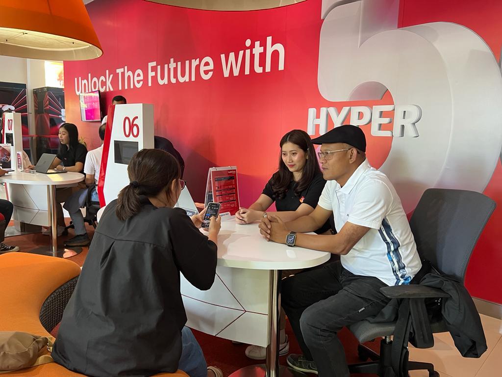 Pelanggan Telkomsel One