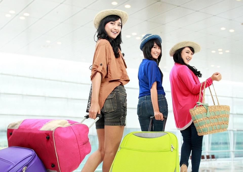 Pusing Pilih Maskapai dan Hotel