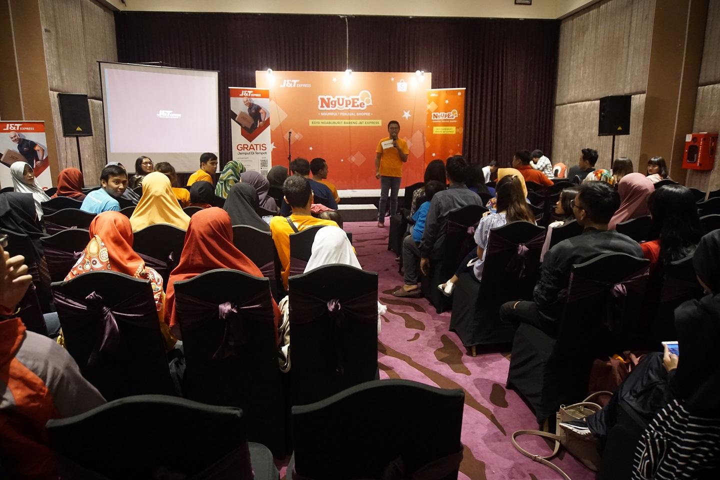 Ngupee Shopee dan J&T Express