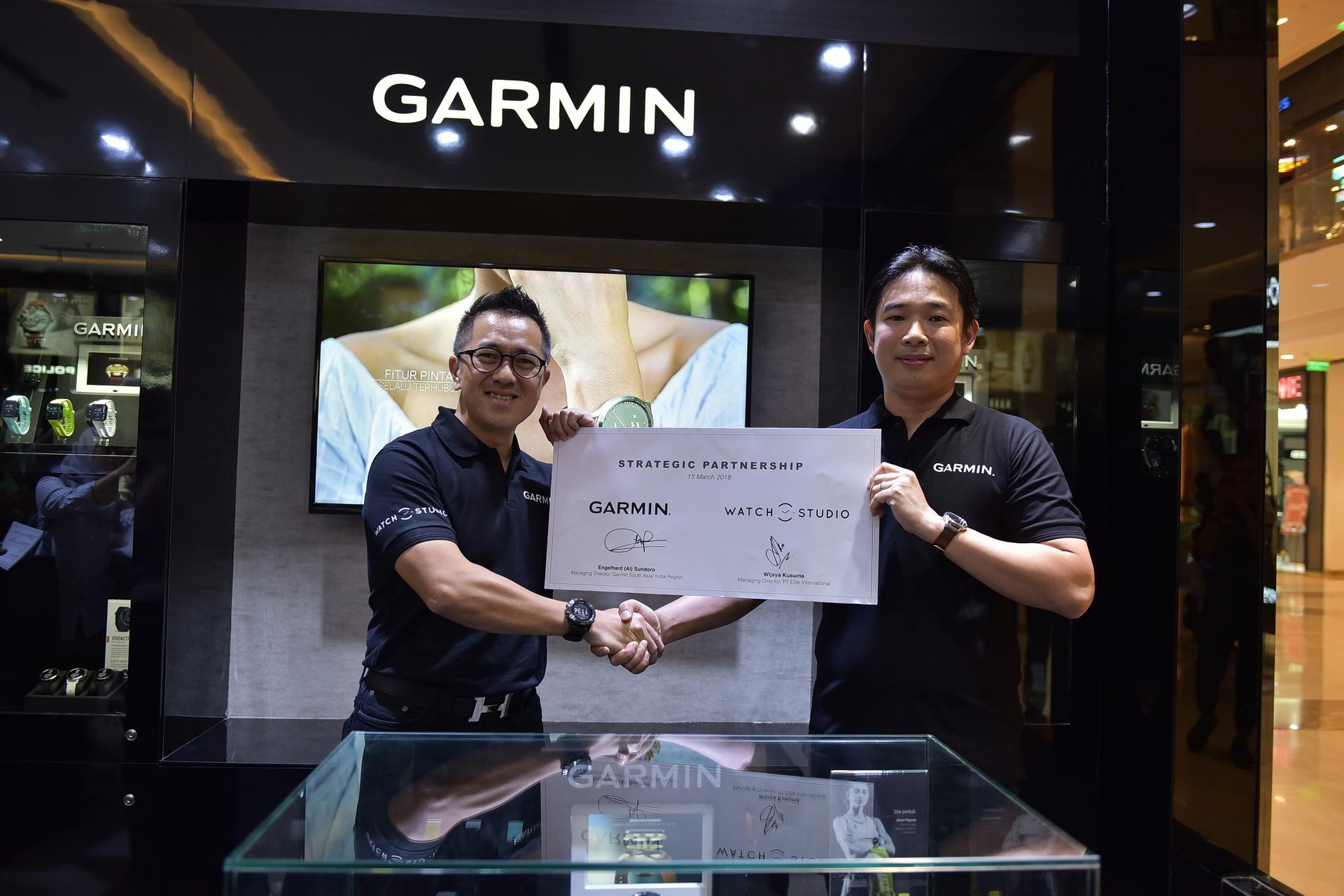 Kerjasama Garmin dan Watch Studio