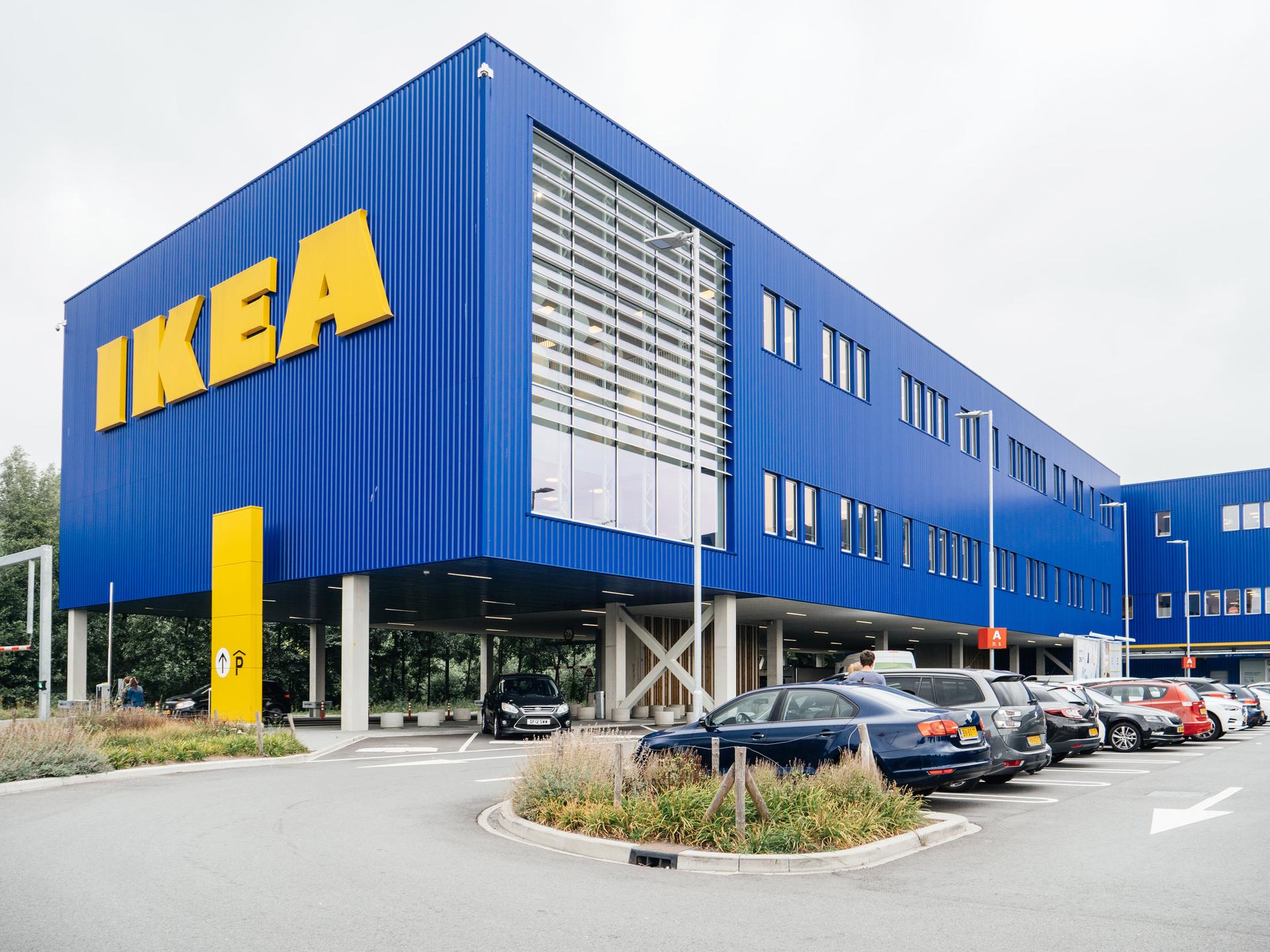 Ikea menaikkan harga