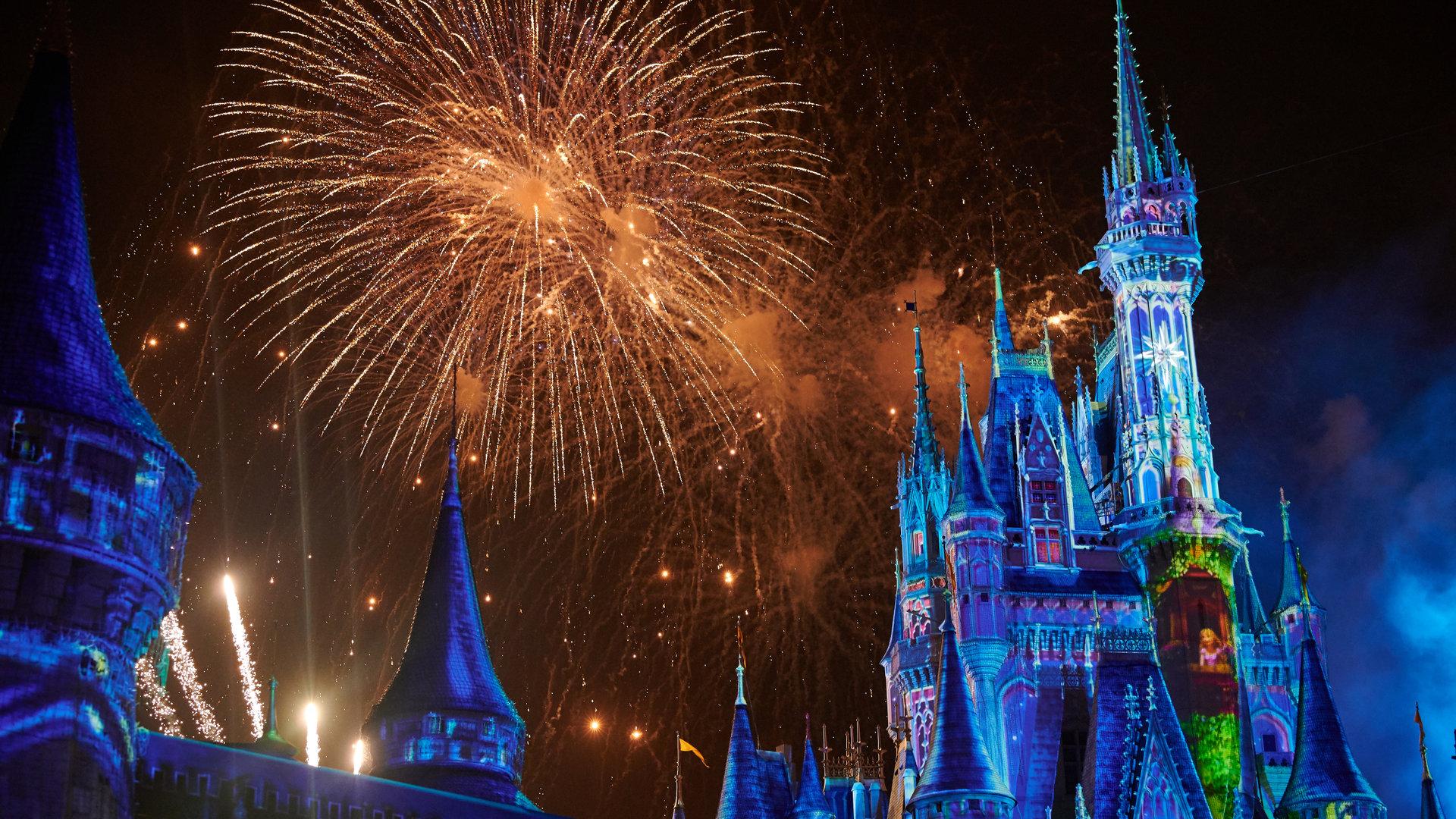 Disneyland wahana metaverse Disney