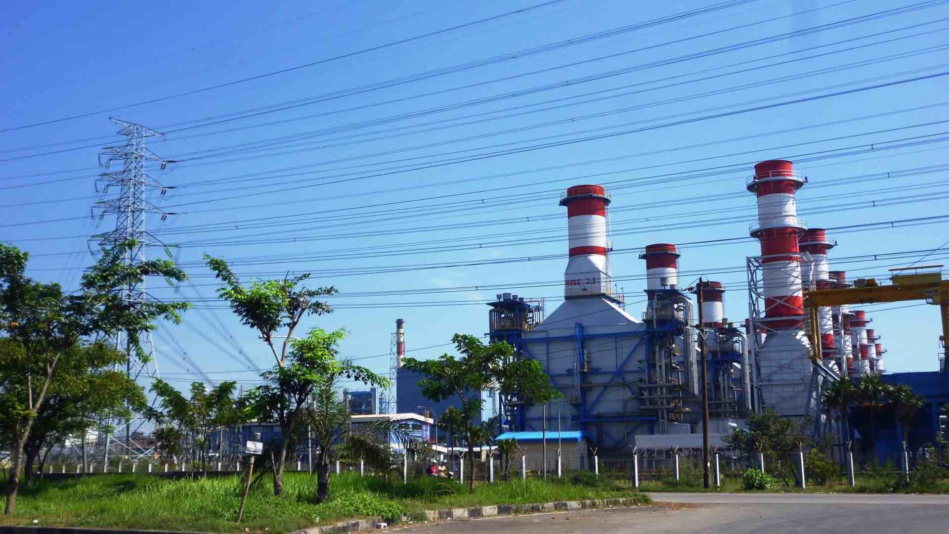 Ilustrasi pembangkit listrik emisi karbon