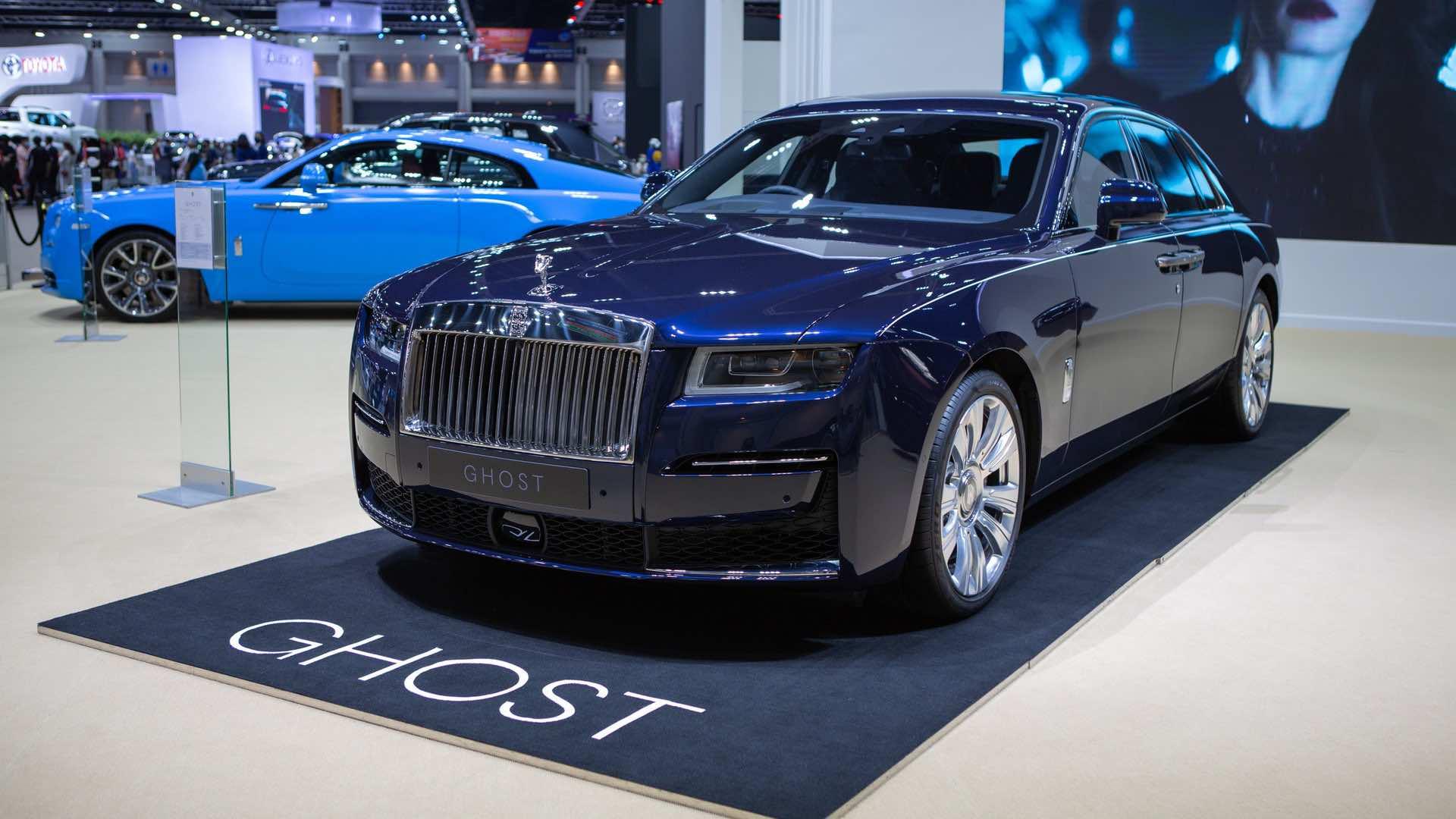 Konsumen mobil mewah Rolls-Royce Ghost
