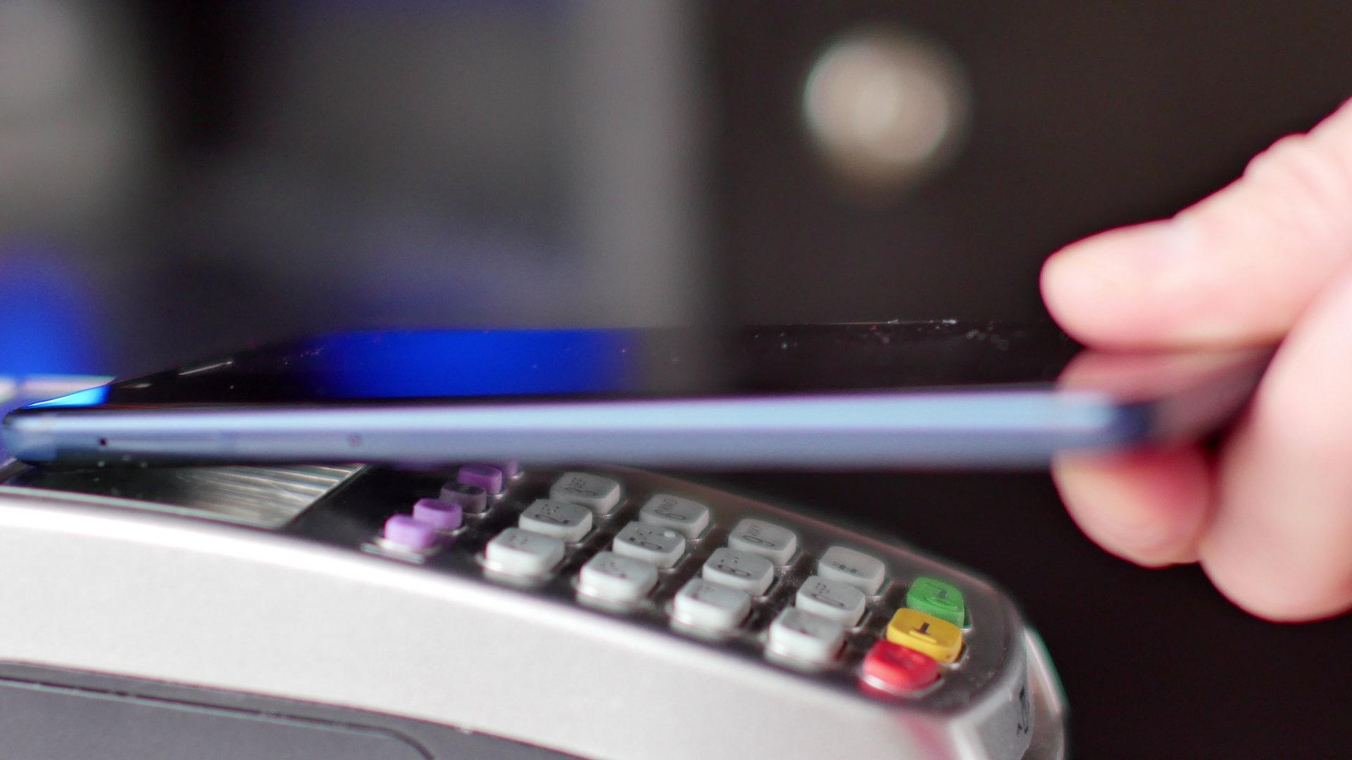 Transaksi Elektronik