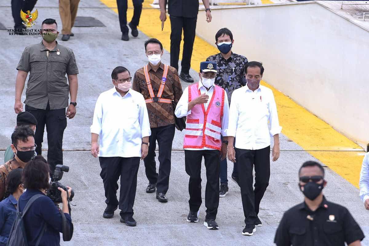 Presiden Jokowi Ingin mobil diekspor dari Pelabuhan Patimban