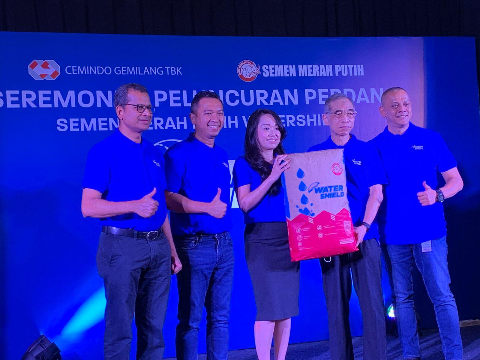 Semen Merah Putih Watershield