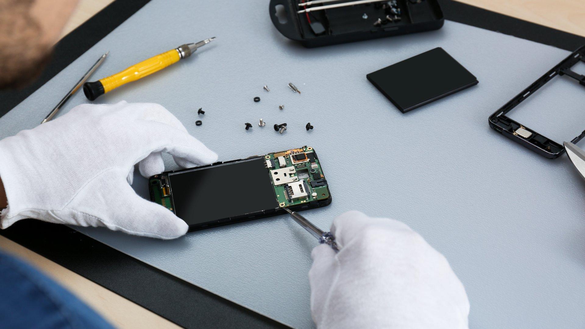 Pasar Smartphone Global Masih Anjlok, Penjualan Di Bawah 100 Juta Unit