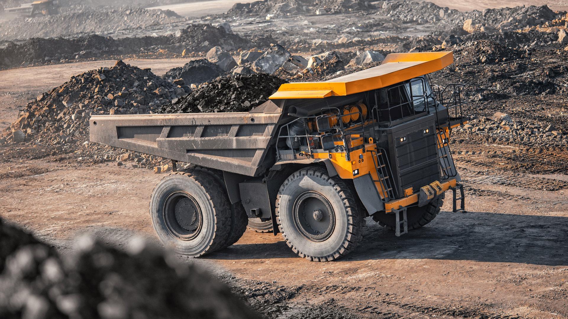 Gantikan Batu Bara dan CPO, Nikel Jadi Primadona Tahun Depan