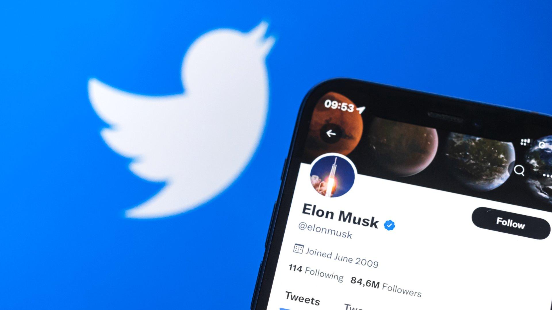Elon Musk Sinyalkan PHK di Twitter Usai Temui Karyawan