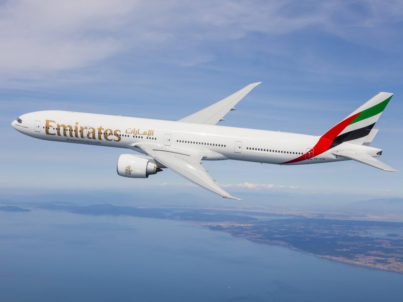 pengembangan layanan penerbangan berbasis keberlanjutan emirates