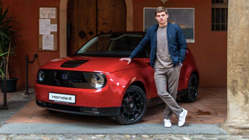 warna spesial Honda e