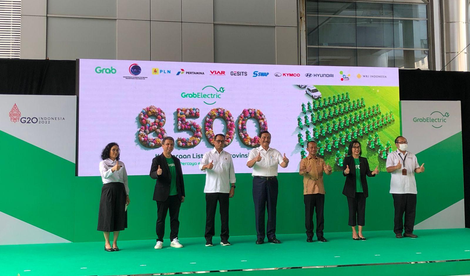 Seremoni peresmian nama baru layanan GrabElectric di Indonesia