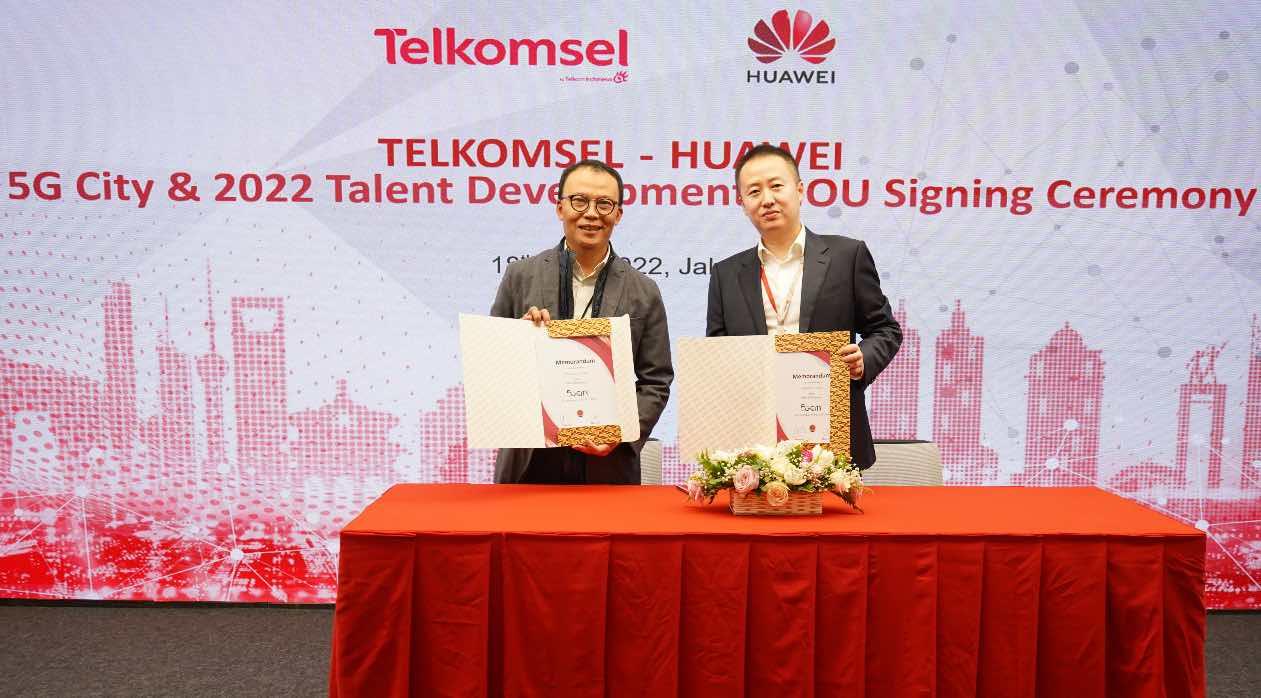 Seremoni pengumuman kesepakatan Huawei dan Telkomsel dalam pengembangan kota pintar berbasis jaringan 5G