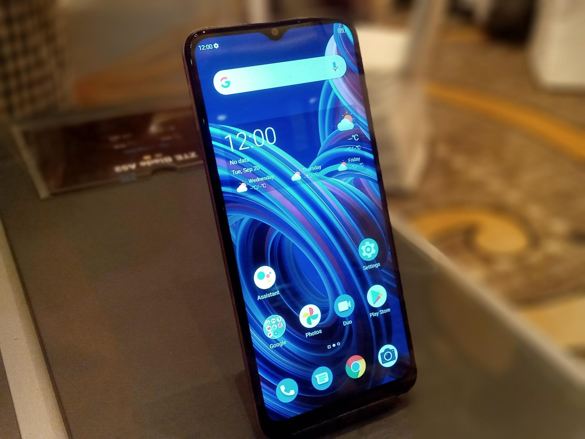 ZTE Blade V40 Vita