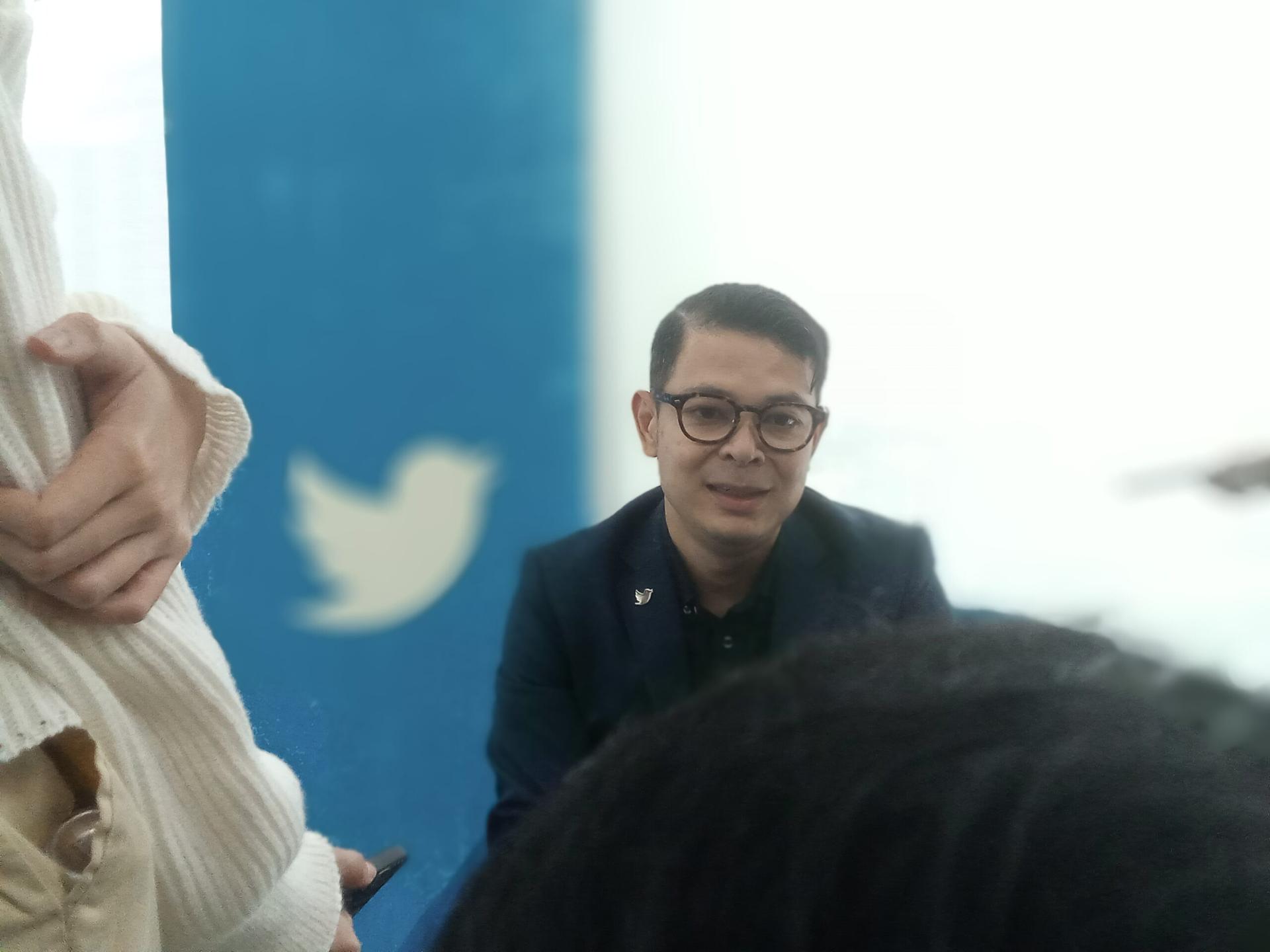 Dwi Adriansah, Country Head Twitter Indonesia Memberikan Insight Terkait Belanja