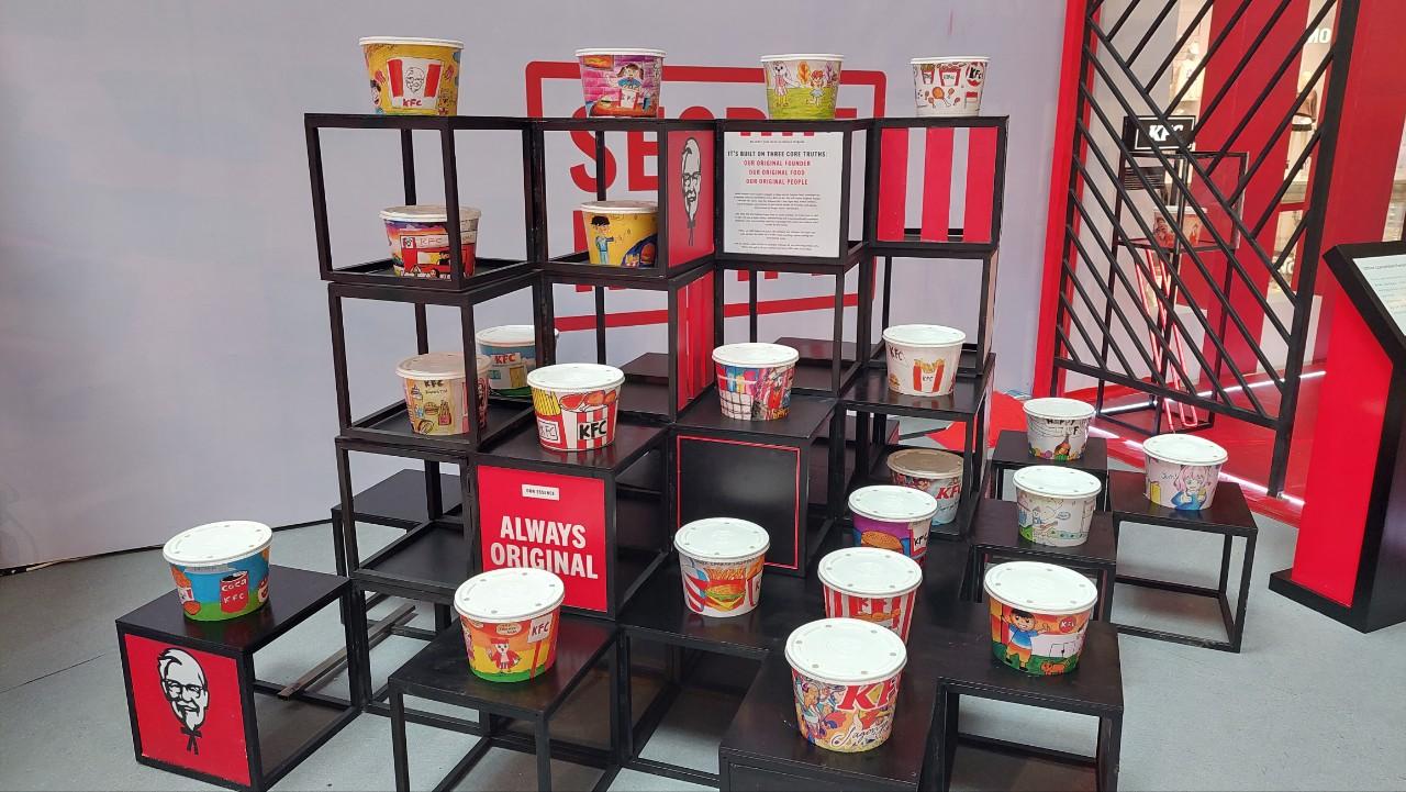 Bucket KFC #KFCBUCKETIVE