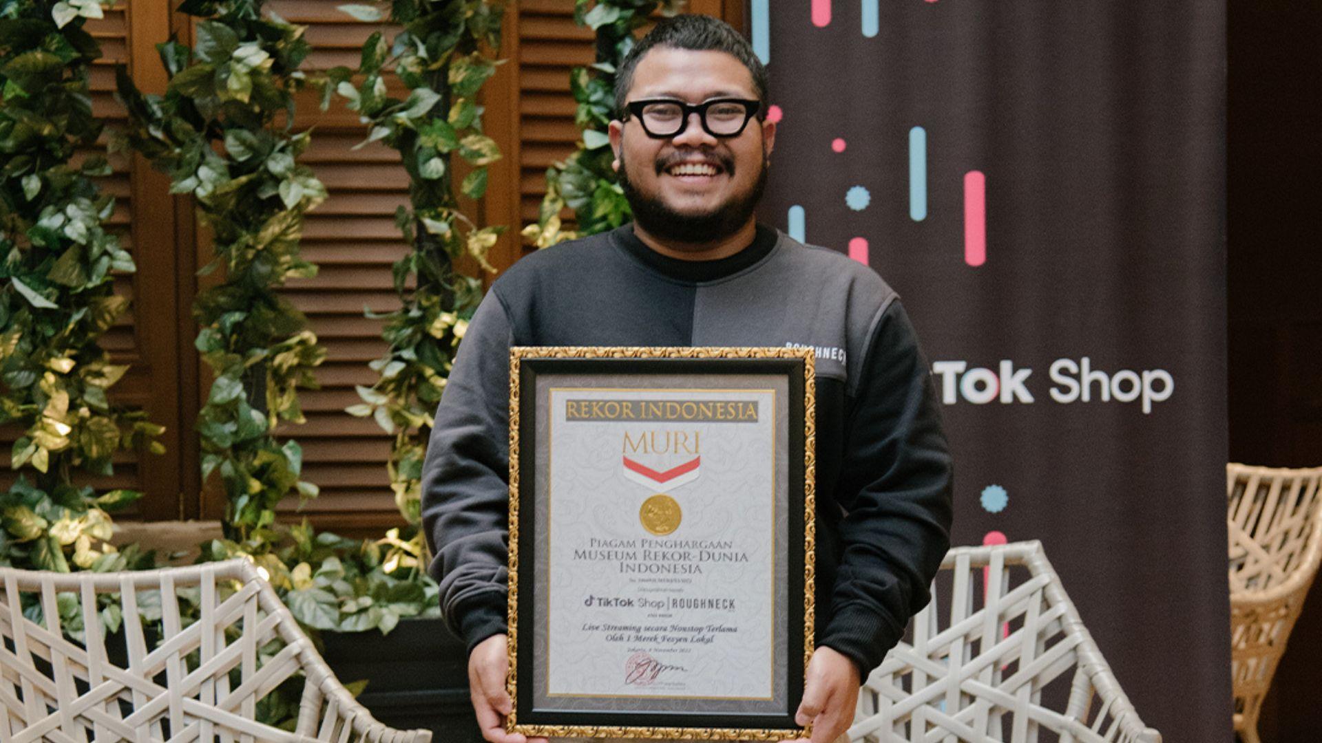 Roughneck Live Streaming MURI