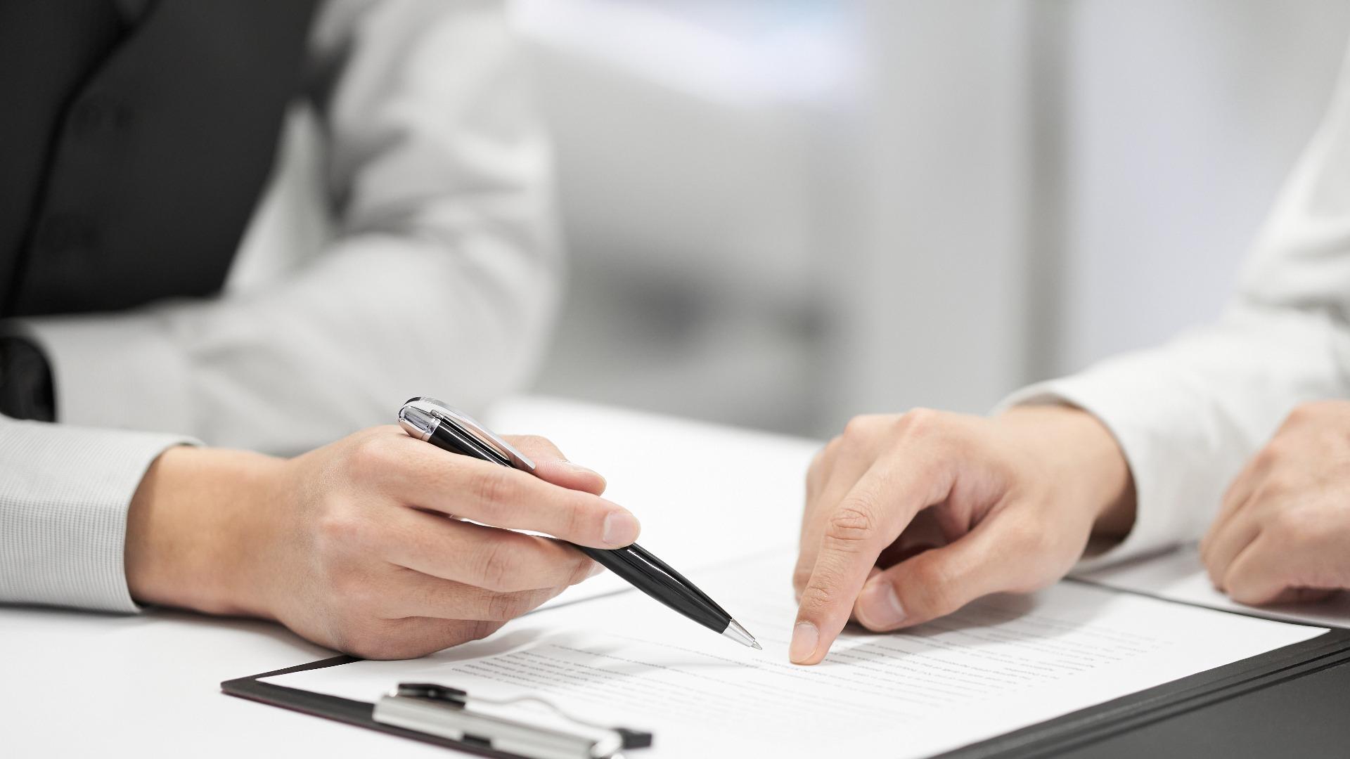 Ilustrasi Pemberian Lisensi