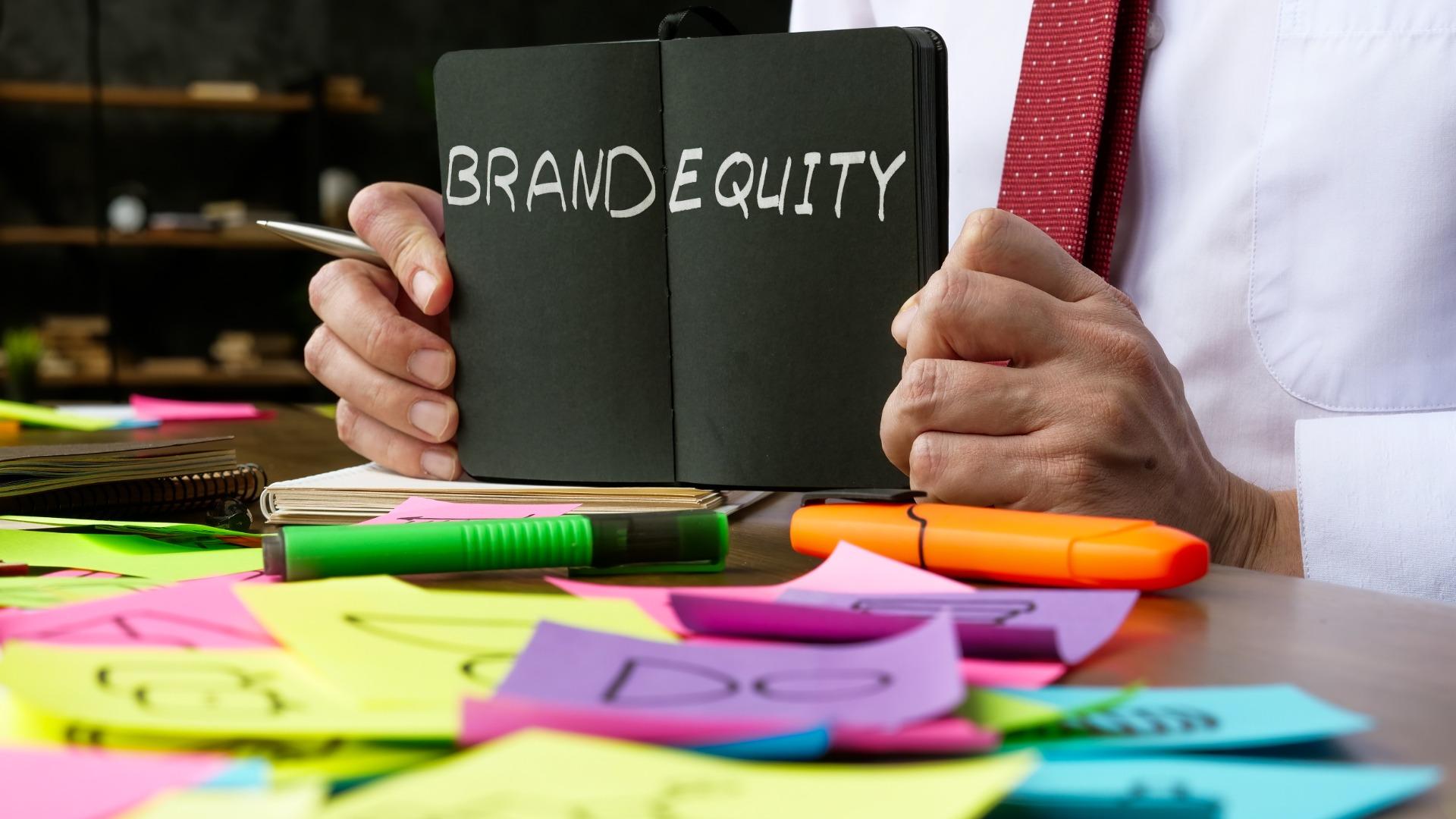 Ekuitas merek adalah