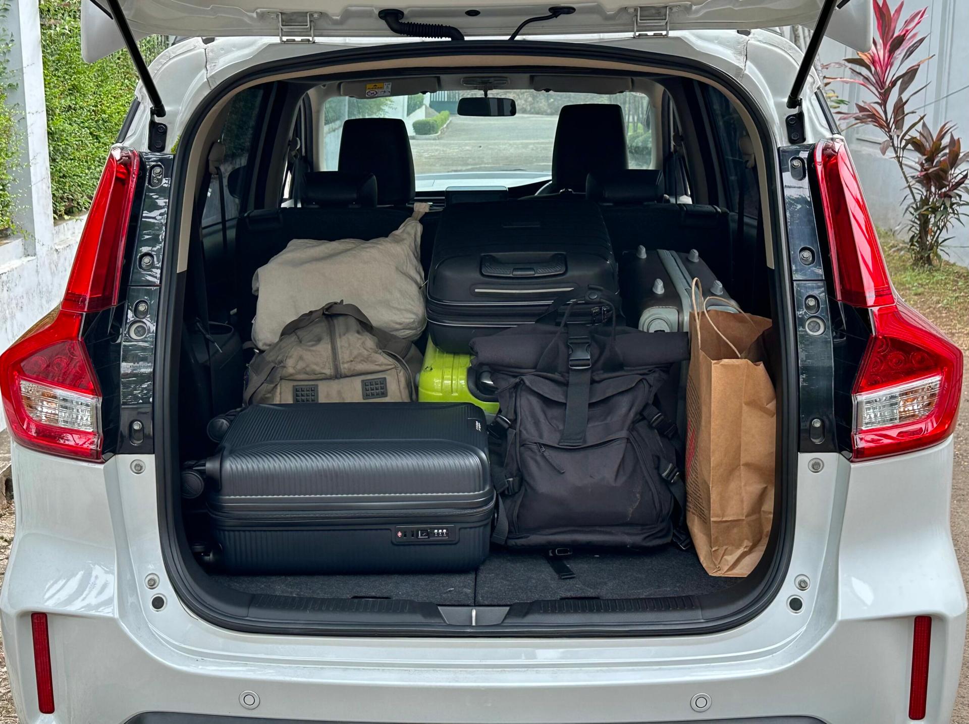 Menyusun barang bawaan