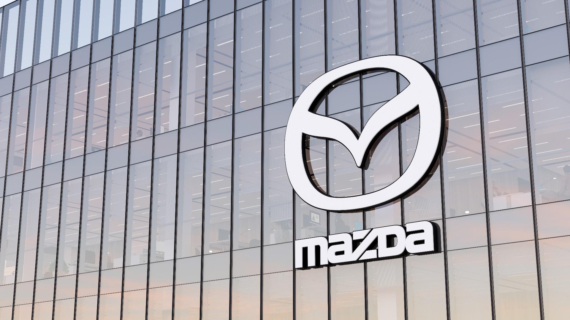 perakitan lokal Mazda