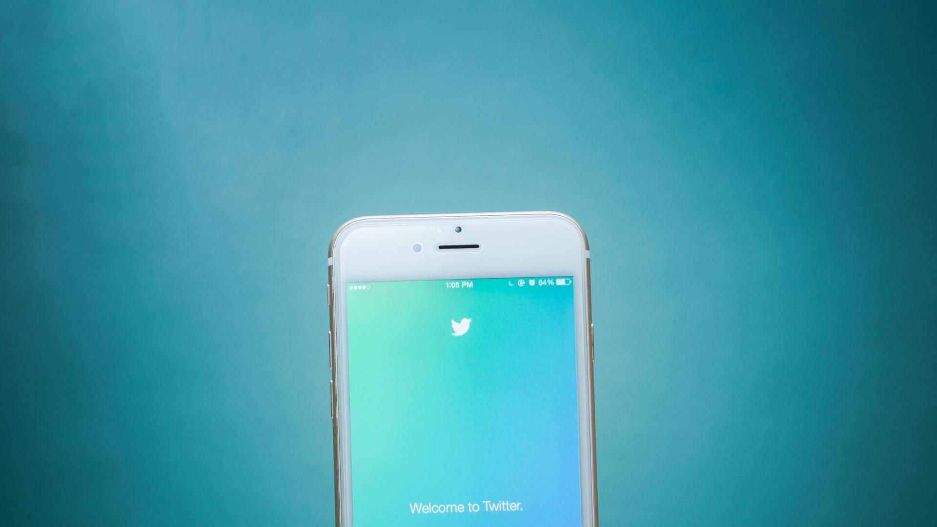 Elon Musk Rencana Buat Twitter Jadi Platform Berbayar Penuh